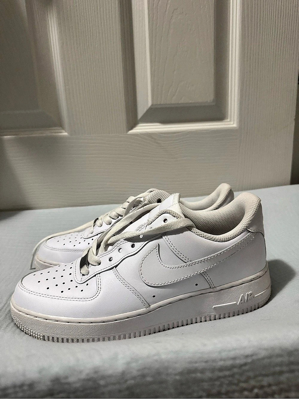 Nike Air Force 1 Low '07 White Sneakers